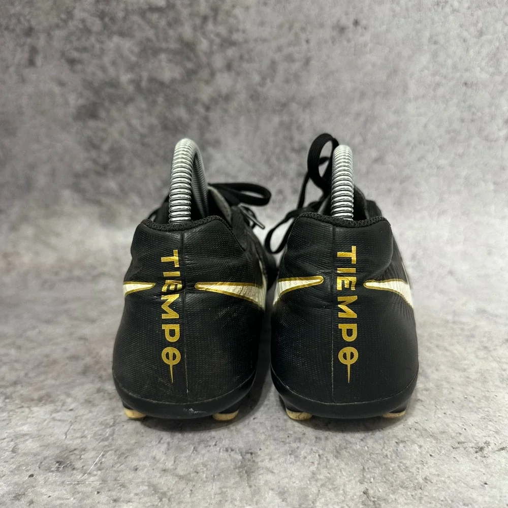 Nike Tiempo Rio IV FG Mens 7 Black Soccer Cleats 897759-002 Firm Ground Football
